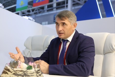 O Nikolaev
